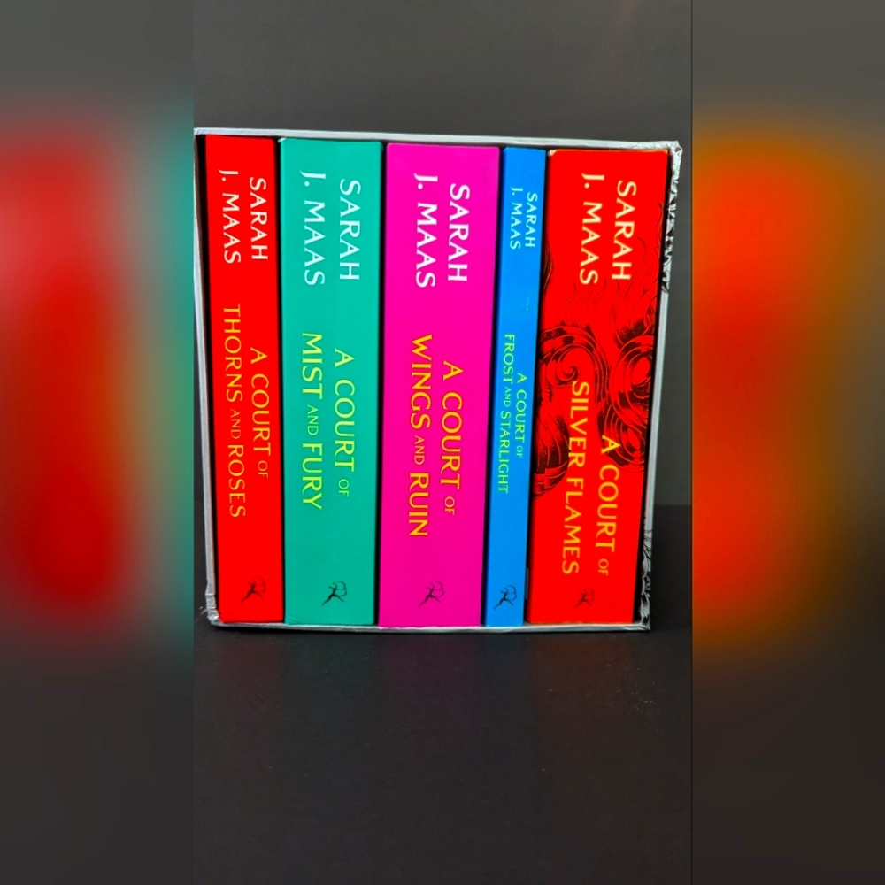 Court of Thrones and Roses Book Set